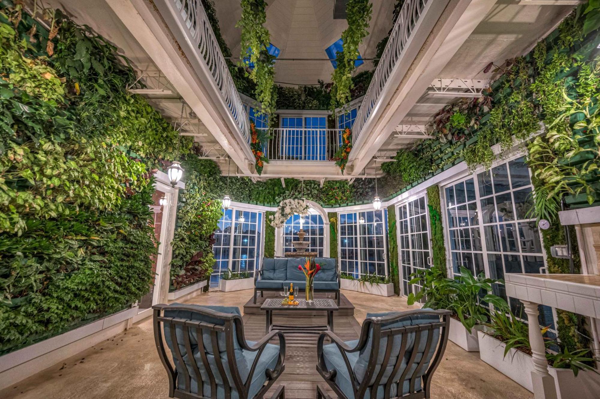 The Modern Castle Canal View Access Rooftop Living Greenhouse Vlllas ฟอร์ต ลอเดอร์เดล ภายนอก รูปภาพ